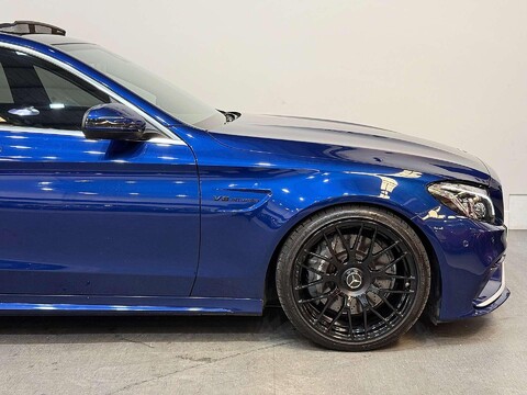Mercedes-Benz C Class 4.0 C63 V8 BiTurbo AMG (Premium) Saloon 4dr Petrol SpdS MCT Euro 6 (s/s) (4 17