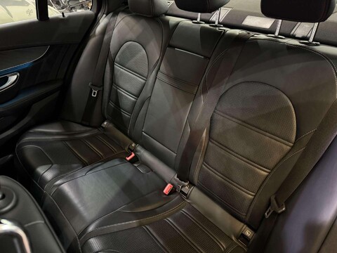 Mercedes-Benz C Class 4.0 C63 V8 BiTurbo AMG (Premium) Saloon 4dr Petrol SpdS MCT Euro 6 (s/s) (4 36