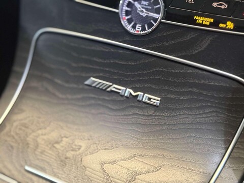 Mercedes-Benz C Class 4.0 C63 V8 BiTurbo AMG (Premium) Saloon 4dr Petrol SpdS MCT Euro 6 (s/s) (4 50