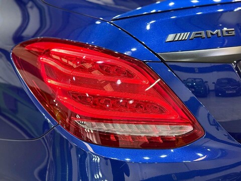 Mercedes-Benz C Class 4.0 C63 V8 BiTurbo AMG (Premium) Saloon 4dr Petrol SpdS MCT Euro 6 (s/s) (4 57