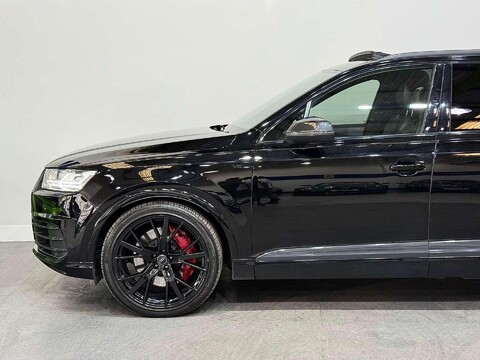 Audi SQ7 4.0 TDI V8 SUV 5dr Diesel Tiptronic quattro Euro 6 (s/s) (435 ps) 19