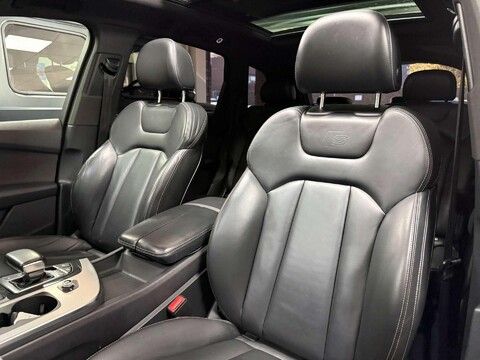 Audi SQ7 4.0 TDI V8 SUV 5dr Diesel Tiptronic quattro Euro 6 (s/s) (435 ps) 30