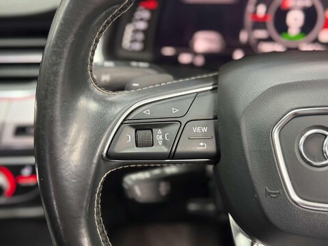 Audi SQ7 4.0 TDI V8 SUV 5dr Diesel Tiptronic quattro Euro 6 (s/s) (435 ps) 39