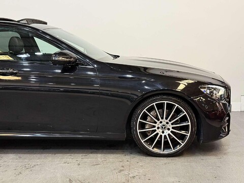 Mercedes-Benz E Class 2.0 E220d AMG Line Night Edition (Premium Plus) Saloon 4dr Diesel G-Tronic+ 17