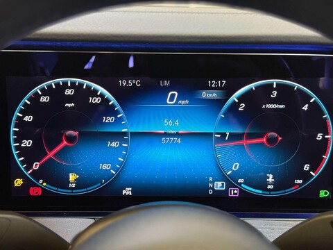Mercedes-Benz E Class 2.0 E220d AMG Line Night Edition (Premium Plus) Saloon 4dr Diesel G-Tronic+ 44