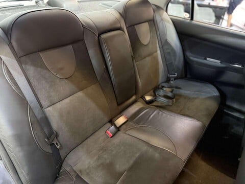 Mitsubishi Lancer 2.0 EVO VIII MR FQ-320 Saloon 4dr Petrol Manual (258 g/km, 326 bhp) 34