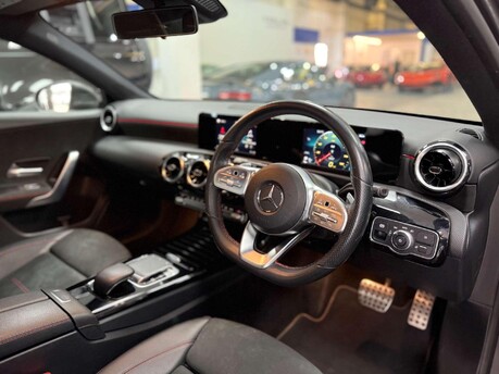 Mercedes-Benz A Class 1.3 A200 AMG Line Hatchback 5dr Petrol 7G-DCT Euro 6 (s/s) (163 ps) 