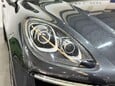 Porsche Macan 3.0 TD V6 S SUV 5dr Diesel PDK 4WD Euro 6 (s/s) (258 ps) 54