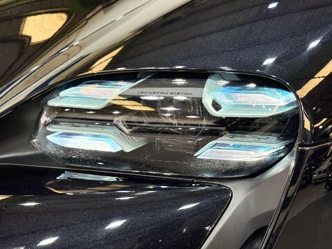 Porsche Taycan Performance Plus 93.4kWh Turbo S Saloon 4dr Electric Auto 4WD (761 ps) 72