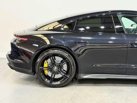 Porsche Taycan Performance Plus 93.4kWh Turbo S Saloon 4dr Electric Auto 4WD (761 ps) 15