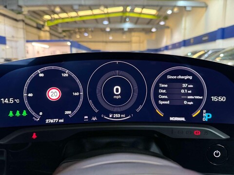 Porsche Taycan Performance Plus 93.4kWh Turbo S Saloon 4dr Electric Auto 4WD (761 ps) 35