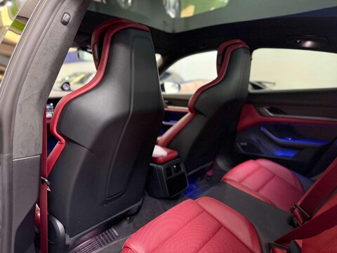 Porsche Taycan Performance Plus 93.4kWh Turbo S Saloon 4dr Electric Auto 4WD (761 ps) 36
