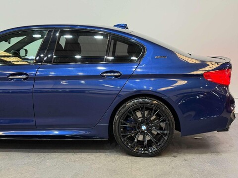 BMW 5 Series 2.0 530e 9.2kWh M Sport Saloon 4dr Petrol Plug-in Hybrid Auto Euro 6 (s/s)  19