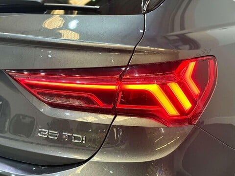Audi Q3 2.0 TDI 35 S line Sportback 5dr Diesel S Tronic Euro 6 (s/s) (150 ps) 53