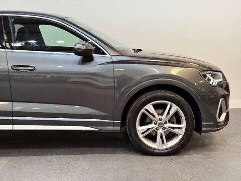 Audi Q3 2.0 TDI 35 S line Sportback 5dr Diesel S Tronic Euro 6 (s/s) (150 ps) 16