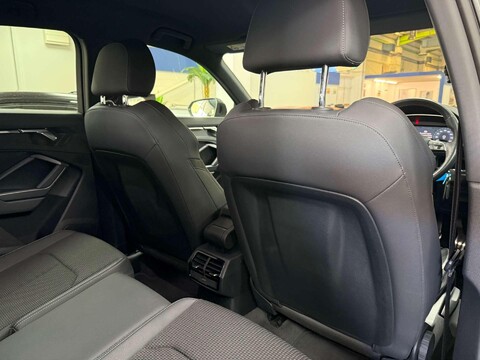 Audi Q3 2.0 TDI 35 S line Sportback 5dr Diesel S Tronic Euro 6 (s/s) (150 ps) 31