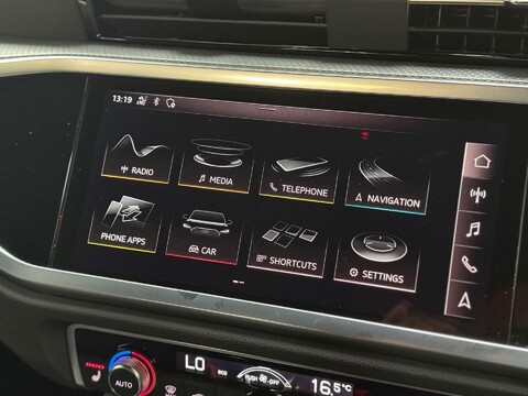 Audi Q3 2.0 TDI 35 S line Sportback 5dr Diesel S Tronic Euro 6 (s/s) (150 ps) 47