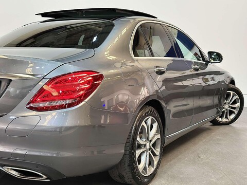Mercedes-Benz C Class 2.0 C350e 6.4kWh Sport (Premium) Saloon 4dr Petrol Plug-in Hybrid G-Tronic+ 28