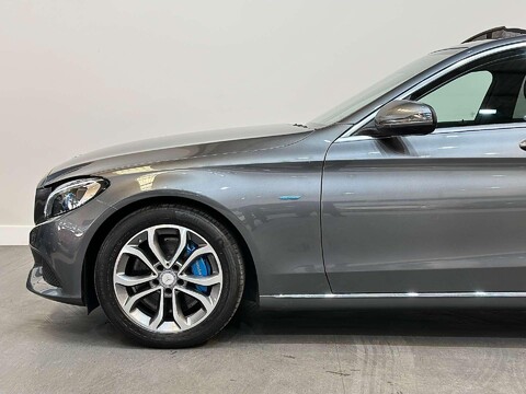 Mercedes-Benz C Class 2.0 C350e 6.4kWh Sport (Premium) Saloon 4dr Petrol Plug-in Hybrid G-Tronic+ 18