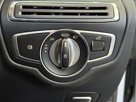 Mercedes-Benz C Class 2.0 C220d AMG Line (Premium) Coupe 2dr Diesel G-Tronic+ Euro 6 (s/s) (194 p 44