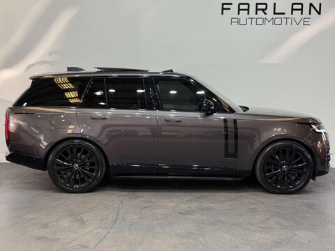 Land Rover Range Rover 4.4 P530 V8 First Edition SUV 5dr Petrol Auto 4WD Euro 6 (s/s) (530 ps) 19
