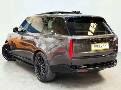 Land Rover Range Rover 4.4 P530 V8 First Edition SUV 5dr Petrol Auto 4WD Euro 6 (s/s) (530 ps) 29