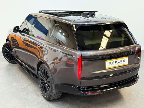 Land Rover Range Rover 4.4 P530 V8 First Edition SUV 5dr Petrol Auto 4WD Euro 6 (s/s) (530 ps) 30