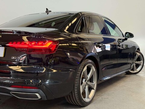 Audi A4 2.0 TDI 30 Black Edition Saloon 4dr Diesel S Tronic Euro 6 (s/s) (136 ps) 29