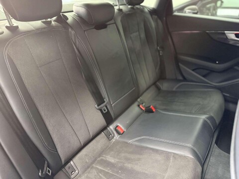 Audi A4 2.0 TDI 30 Black Edition Saloon 4dr Diesel S Tronic Euro 6 (s/s) (136 ps) 38