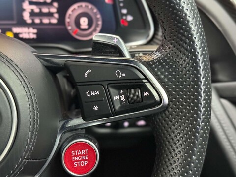 Audi R8 5.2 FSI V10 Performance Coupe 2dr Petrol S Tronic quattro Euro 6 (s/s) (620 37