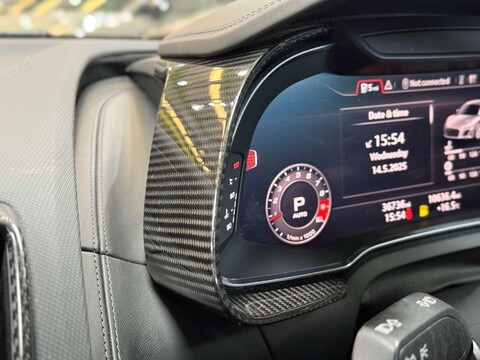 Audi R8 5.2 FSI V10 Performance Coupe 2dr Petrol S Tronic quattro Euro 6 (s/s) (620 47