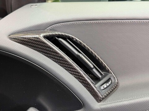 Audi R8 5.2 FSI V10 Performance Coupe 2dr Petrol S Tronic quattro Euro 6 (s/s) (620 52