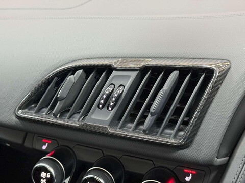 Audi R8 5.2 FSI V10 Performance Coupe 2dr Petrol S Tronic quattro Euro 6 (s/s) (620 54