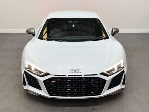Audi R8 5.2 FSI V10 Performance Coupe 2dr Petrol S Tronic quattro Euro 6 (s/s) (620 11