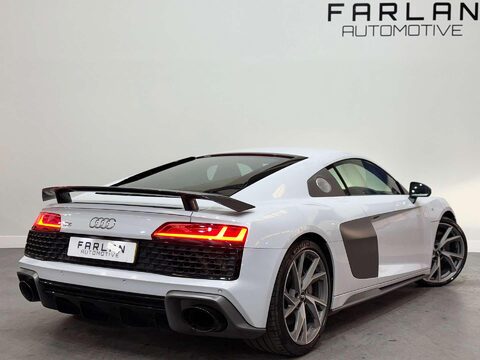 Audi R8 5.2 FSI V10 Performance Coupe 2dr Petrol S Tronic quattro Euro 6 (s/s) (620 5