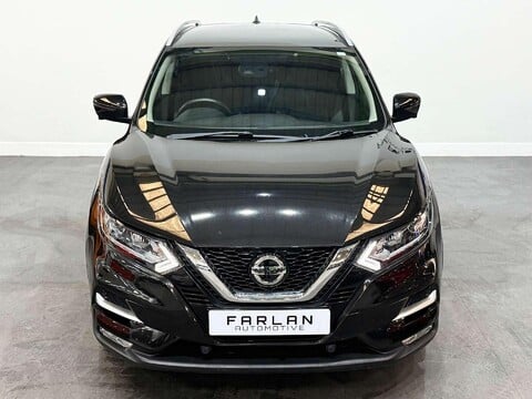 Nissan Qashqai 1.3 DIG-T N-Connecta SUV 5dr Petrol DCT Auto Euro 6 (s/s) (160 ps) 10