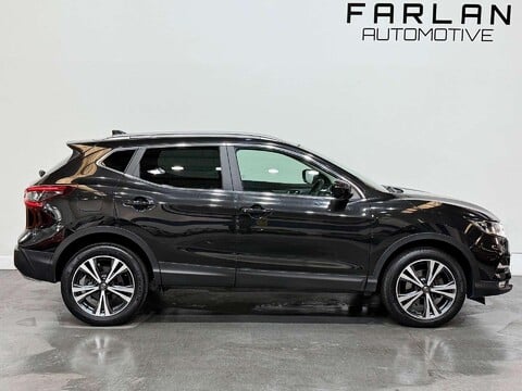 Nissan Qashqai 1.3 DIG-T N-Connecta SUV 5dr Petrol DCT Auto Euro 6 (s/s) (160 ps) 20