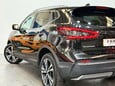 Nissan Qashqai 1.3 DIG-T N-Connecta SUV 5dr Petrol DCT Auto Euro 6 (s/s) (160 ps) 21