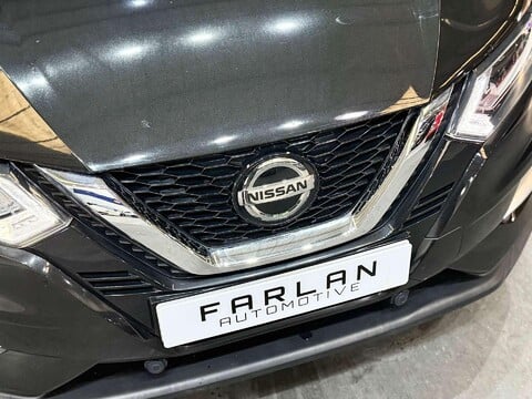 Nissan Qashqai 1.3 DIG-T N-Connecta SUV 5dr Petrol DCT Auto Euro 6 (s/s) (160 ps) 48