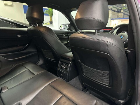 BMW 1 Series 3.0 M140i GPF Shadow Edition Hatchback 5dr Petrol Auto Euro 6 (s/s) (340 ps 33