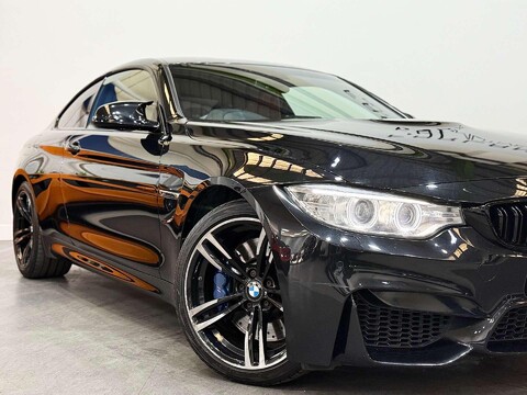 BMW M4 3.0 BiTurbo Coupe 2dr Petrol DCT Euro 6 (s/s) (431 ps) 8