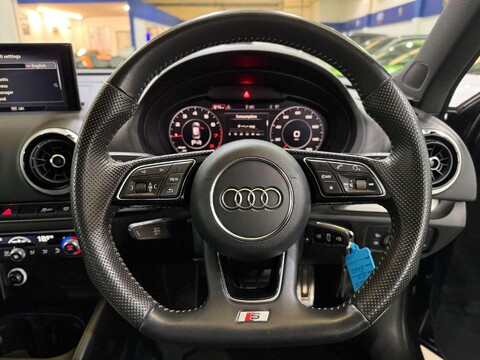 Audi A3 1.5 TFSI CoD 35 S line Sportback 5dr Petrol S Tronic Euro 6 (s/s) (150 ps) 31
