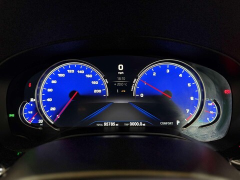 BMW 5 Series 2.0 530e 9.2kWh SE Saloon 4dr Petrol Plug-in Hybrid Auto Euro 6 (s/s) (252  31