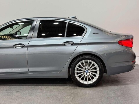 BMW 5 Series 2.0 530e 9.2kWh SE Saloon 4dr Petrol Plug-in Hybrid Auto Euro 6 (s/s) (252  19
