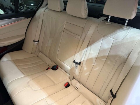 BMW 5 Series 2.0 530e 9.2kWh SE Saloon 4dr Petrol Plug-in Hybrid Auto Euro 6 (s/s) (252  39