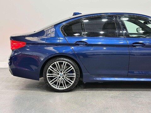 BMW 5 Series 2.0 530e 9.2kWh M Sport Saloon 4dr Petrol Plug-in Hybrid Auto Euro 6 (s/s)  14