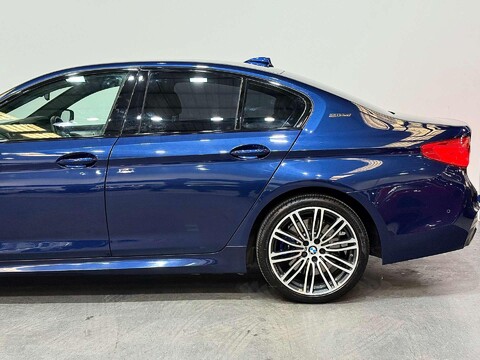 BMW 5 Series 2.0 530e 9.2kWh M Sport Saloon 4dr Petrol Plug-in Hybrid Auto Euro 6 (s/s)  18