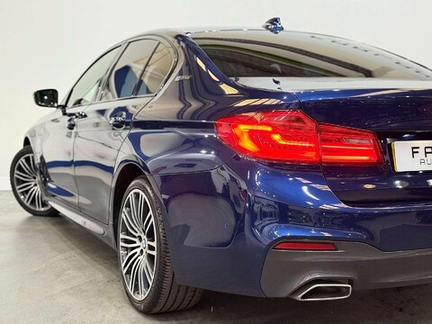 BMW 5 Series 2.0 530e 9.2kWh M Sport Saloon 4dr Petrol Plug-in Hybrid Auto Euro 6 (s/s)  23