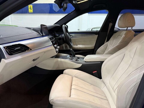 BMW 5 Series 2.0 530e 9.2kWh M Sport Saloon 4dr Petrol Plug-in Hybrid Auto Euro 6 (s/s)  33