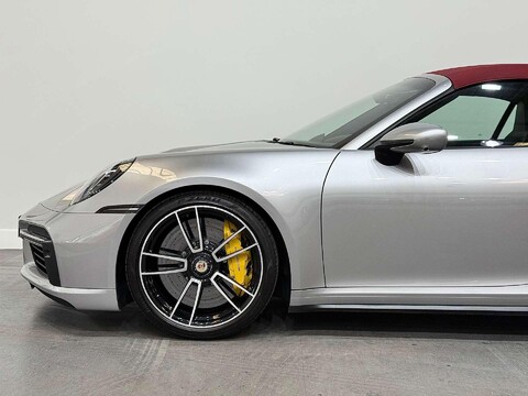 Porsche 911 3.7T 992 Turbo S Convertible 2dr Petrol PDK 4WD Euro 6 (s/s) (650 ps) 30